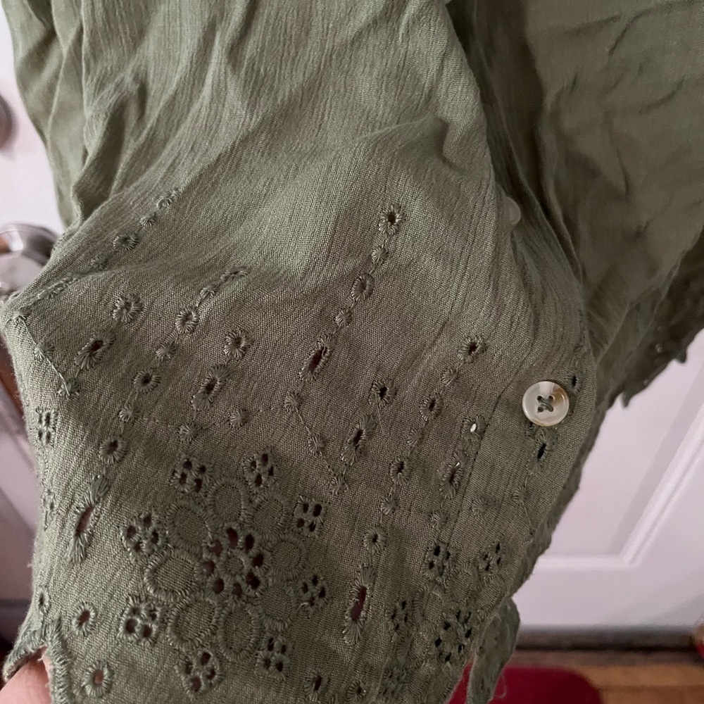 Torrid Green Buttoned Ruffled Blouse - Picture 4 of 7